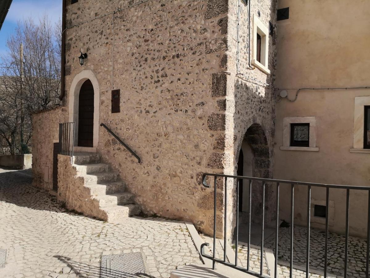 Residence Belvedere Santo Stefano Di Sessanio Exterior photo